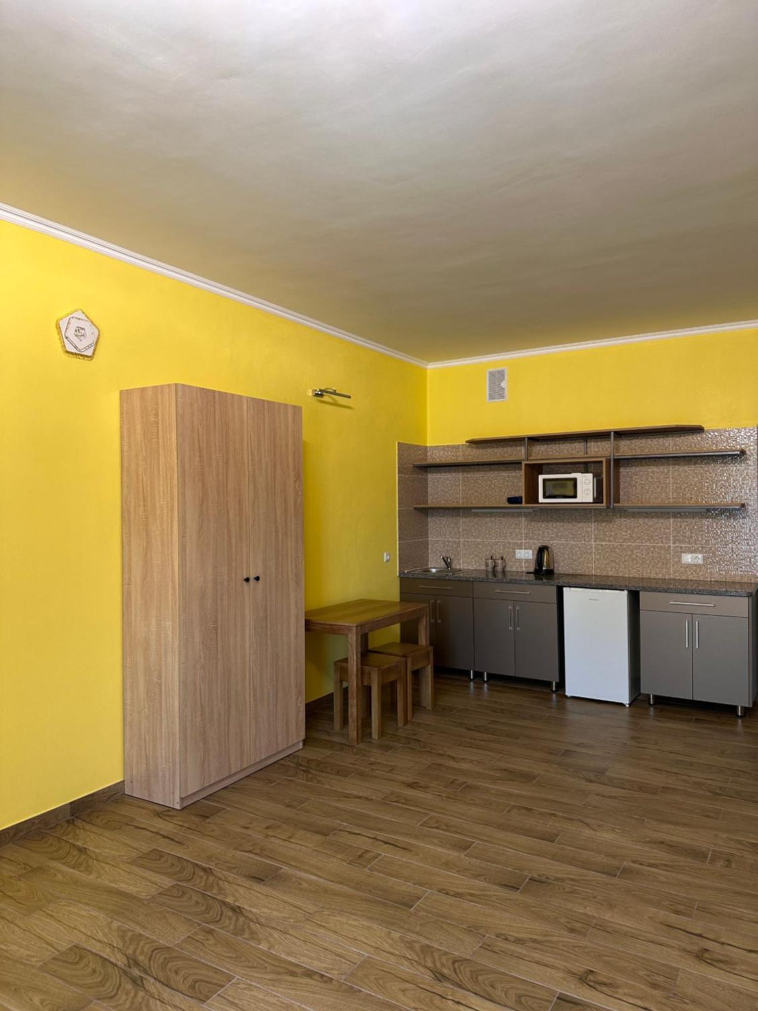 Hotel Maestro Ostroh Zewnętrze zdjęcie