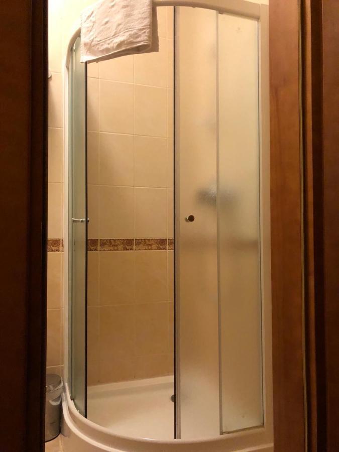 Hotel Maestro Ostroh Zewnętrze zdjęcie